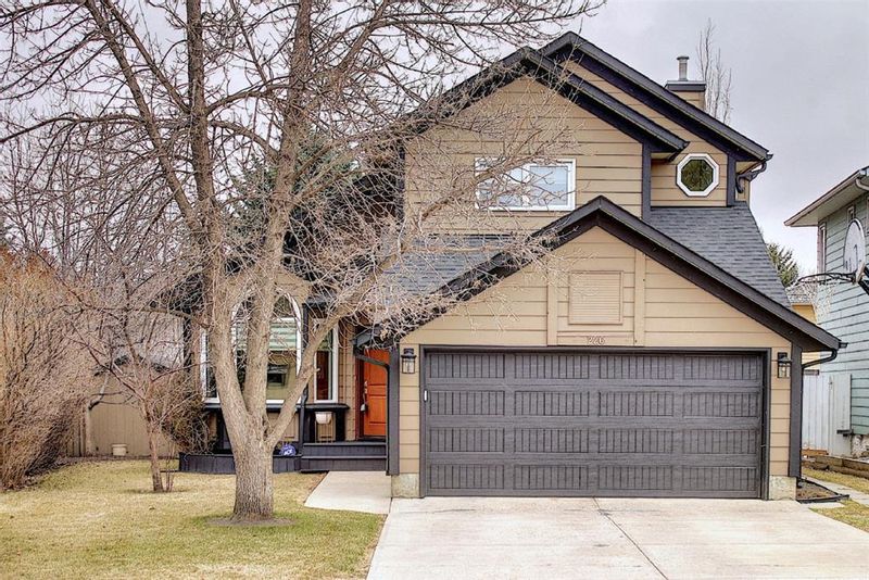 FEATURED LISTING: 226 Sun Canyon Crescent Southeast Calgary