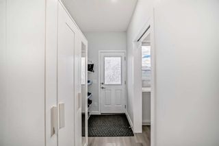 Photo 15: 44 Heirloom Crescent SE in Calgary: C-390 Detached for sale : MLS®# A2129305