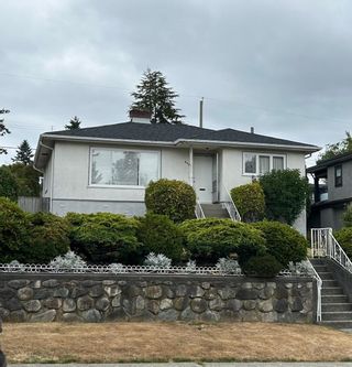 Main Photo: 6469 PORTLAND Street in Burnaby: South Slope House for sale (Burnaby South)  : MLS®# R2797536