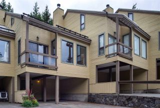 Photo 1: 49 6125 EAGLE Drive in Whistler: Whistler Cay Heights Townhouse for sale in "SMOKETREE" : MLS®# R2507021