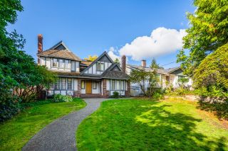 Photo 2: 6425 VINE Street in Vancouver: Kerrisdale House for sale (Vancouver West)  : MLS®# R2701886