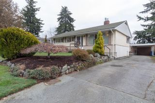 Photo 2: 142 Pryde Ave in Nanaimo: Na Central Nanaimo House for sale : MLS®# 923456