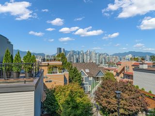 Main Photo: 6 1263 W 8TH Avenue in Vancouver: Fairview VW Townhouse for sale in "BIRCH GARDENS" (Vancouver West)  : MLS®# R2818026
