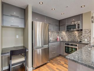 Photo 12: 703 1110 3 Avenue NW in Calgary: Hillhurst Apartment for sale : MLS®# C4268396