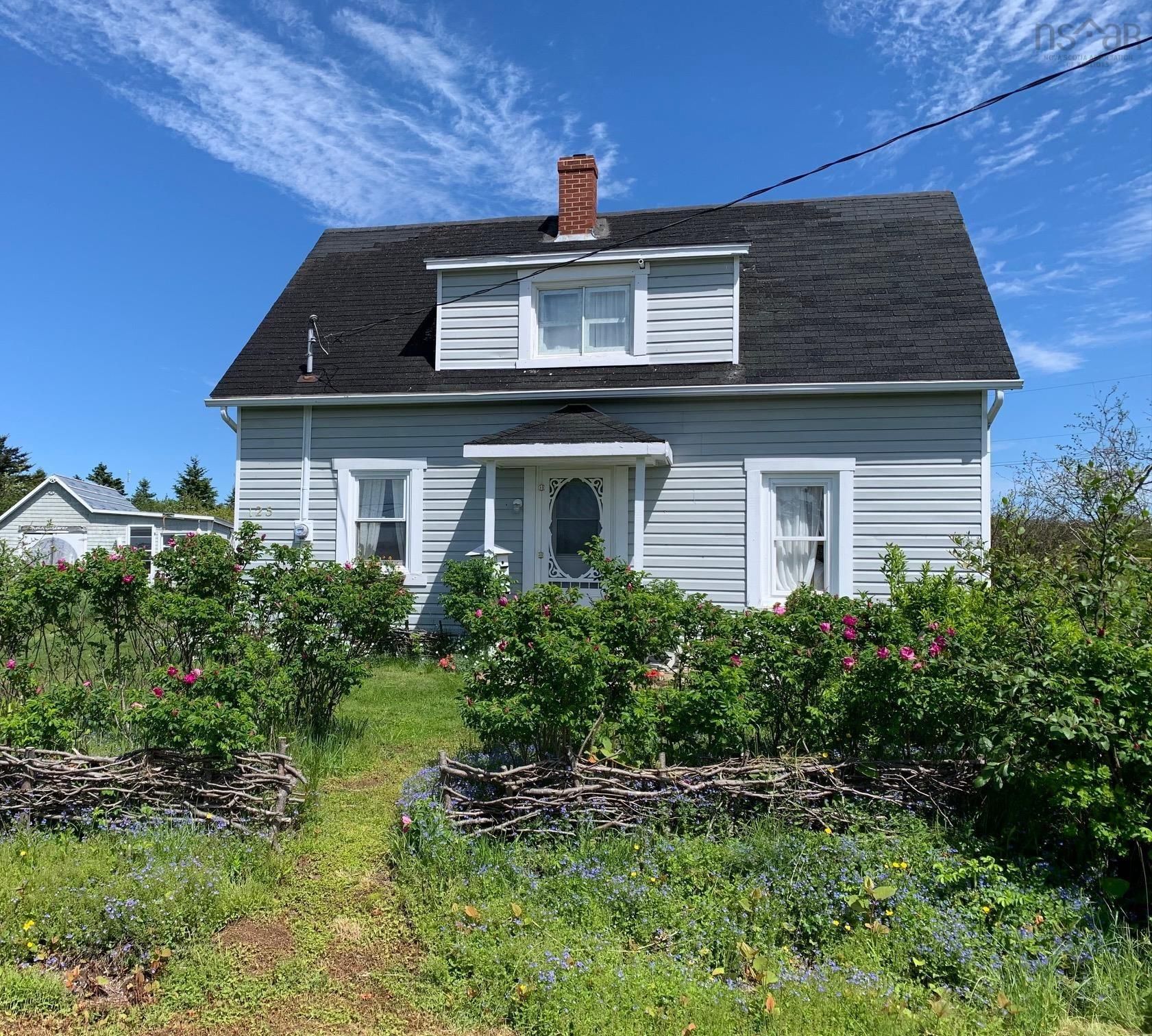 Main Photo: 125 Across The Meadow Road in East Ferry: Digby County Residential for sale (Annapolis Valley)  : MLS®# 202223357
