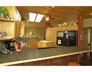 Photo 9: 1023 CONDOR Road in Squamish: Garibaldi Highlands House for sale : MLS®# V668818