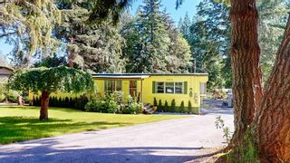 Photo 2: 3365 SPRUCE Road: Roberts Creek Manufactured Home for sale (Sunshine Coast)  : MLS®# R2890031