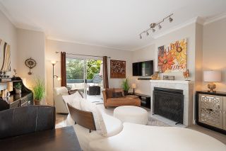Photo 3: 2458 W 6TH Avenue in Vancouver: Kitsilano Townhouse for sale (Vancouver West)  : MLS®# R2702273