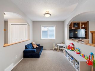 Photo 16: 90 Bridlepost Green SW in Calgary: Bridlewood Detached for sale : MLS®# A2034675