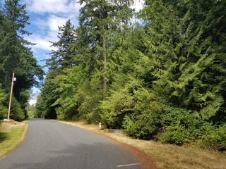 Photo 1: Lot 5 Inverness Rd in North Saanich: NS Ardmore Land for sale : MLS®# 853687