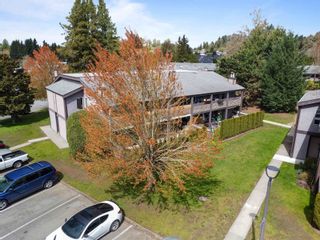 Photo 1: 323 34909 OLD YALE ROAD in Abbotsford: House for sale : MLS®# R2874423