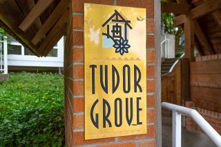 Photo 32: 23 6577 SOUTHOAKS Crescent in Burnaby: Highgate Townhouse for sale in "TUDOR GROVE" (Burnaby South)  : MLS®# R2727099