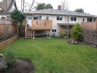 Photo 10: 1073 Davie St in Victoria: Residential for sale : MLS®# 289115