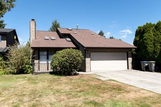 Photo 1: 1901 TYLER Avenue in Port Coquitlam: Lower Mary Hill House for sale : MLS®# R2198963