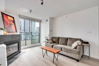 Photo 2: 810 63 KEEFER Place in Vancouver: Downtown VW Condo for sale in "Europa" (Vancouver West)  : MLS®# R2879967