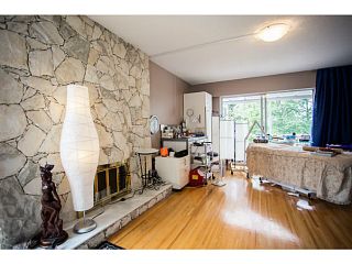 Photo 3: 338 OXFORD Drive in Port Moody: College Park PM House for sale : MLS®# V1129682