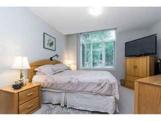 Photo 15: 205 14824 NORTH BLUFF Road: White Rock Condo for sale in "Belaire" (South Surrey White Rock)  : MLS®# R2456173