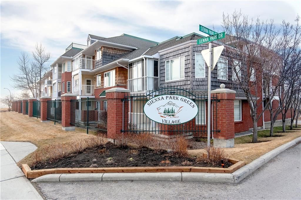 Main Photo: 1216 SIENNA PARK Green SW in Calgary: Signal Hill Apartment for sale : MLS®# C4237628