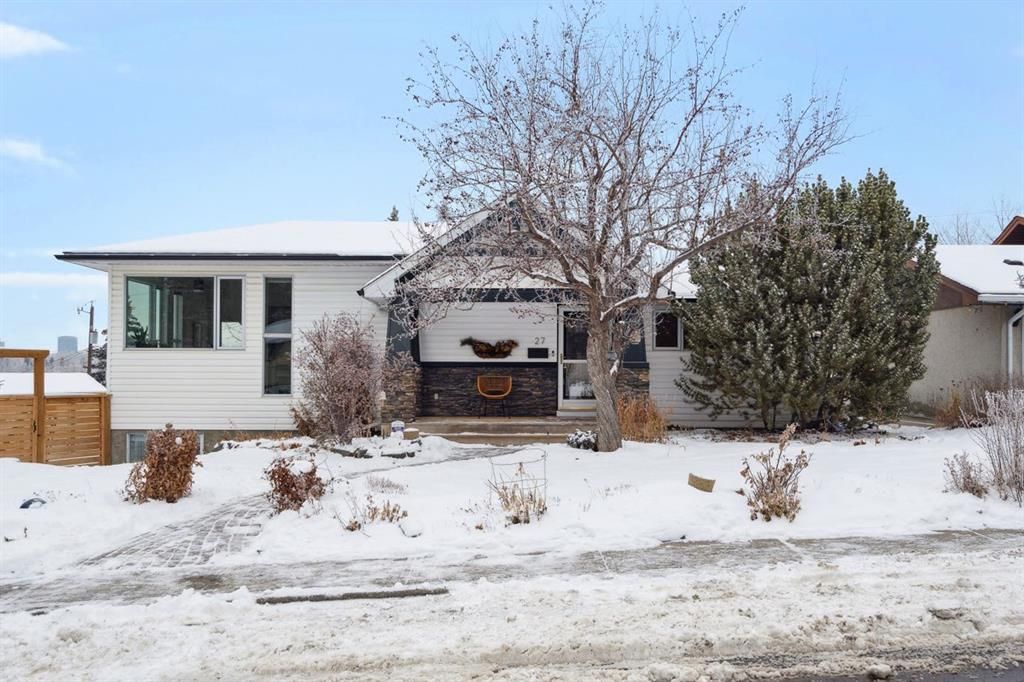Main Photo: 27 Clarendon Road NW in Calgary: Collingwood Detached for sale : MLS®# A2106475
