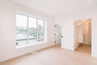 Photo 19: 2247 E 6TH Avenue in Vancouver: Grandview Woodland 1/2 Duplex for sale (Vancouver East)  : MLS®# R2758102