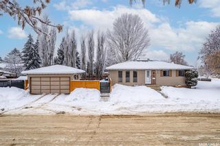 Photo 1: 103 Appleby Drive in Saskatoon: Meadowgreen Residential for sale : MLS®# SK916959