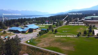 Photo 2: 1425 15TH AVENUE in Invermere: House for sale : MLS®# 2472537