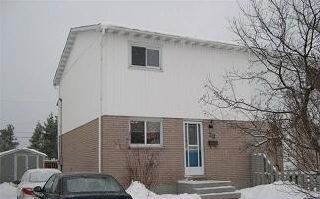 Main Photo: 28 ATWATER in SAULT STE MARIE: Semi-Detached for sale : MLS®# SM84221