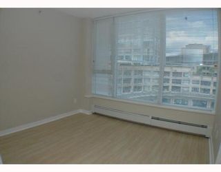 Photo 8: 805 188 KEEFER Place in Vancouver: Downtown VW Condo for sale in "ESPANA" (Vancouver West)  : MLS®# V772997