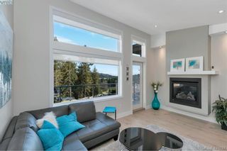 Photo 11: 2104 Echo Valley Crt in VICTORIA: La Bear Mountain House for sale (Langford)  : MLS®# 833271