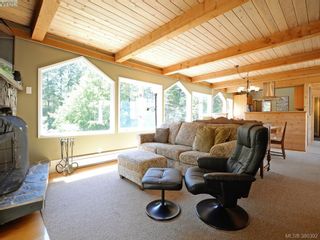 Photo 5: 1040 Matheson Lake Park Rd in VICTORIA: Me Pedder Bay House for sale (Metchosin)  : MLS®# 764215