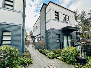 Photo 1: 1 2820 W 41ST Avenue in Vancouver: Kerrisdale Townhouse for sale in "TWO DOROTHIES" (Vancouver West)  : MLS®# R2825380