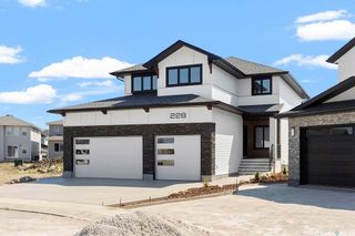 Photo 1: 228 Woolf Place in Saskatoon: Aspen Ridge Residential for sale : MLS®# SK939574
