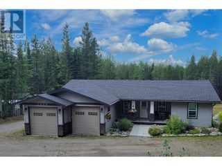 Photo 1: 1222 HLADY ROAD in Quesnel: House for sale : MLS®# R2875614