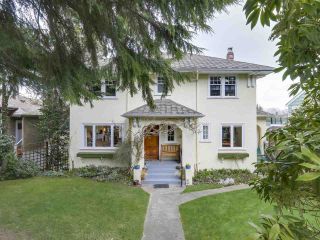 Photo 3: 4345 LOCARNO Crescent in Vancouver: Point Grey House for sale (Vancouver West)  : MLS®# R2266726