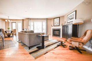 Photo 3: 291 Abbey Road in Stillwater Lake: 21-Kingswood, Haliburton Hills, Residential for sale (Halifax-Dartmouth)  : MLS®# 202210046