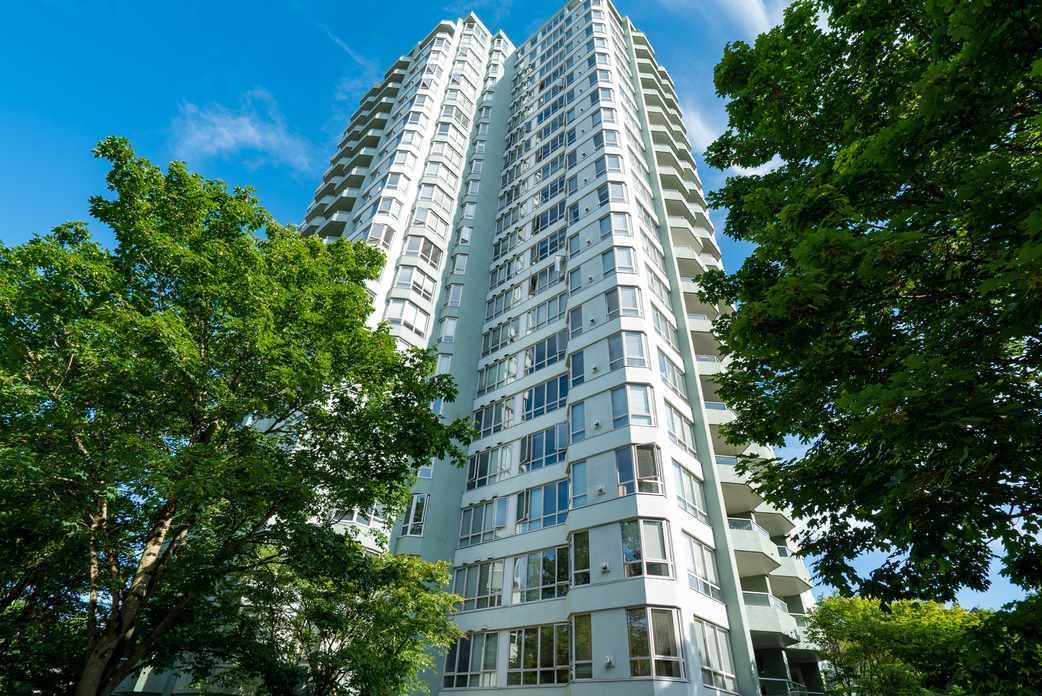Main Photo: 808 10082 148 Street in Surrey: Guildford Condo for sale in "THE STANLEY" (North Surrey)  : MLS®# R2547288