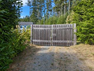 Photo 2: 8996 West Coast Rd in Sooke: Sk West Coast Rd House for sale : MLS®# 933708