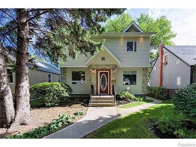 Main Photo: 412 De La Morenie Street in WINNIPEG: St Boniface Residential for sale (South East Winnipeg)  : MLS®# 1525445