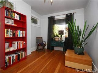 Photo 6: 322 Irving Rd in VICTORIA: Vi Fairfield East House for sale (Victoria)  : MLS®# 589580
