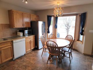 Photo 3: 34 Davis Close: Red Deer Row/Townhouse for sale : MLS®# A2008993