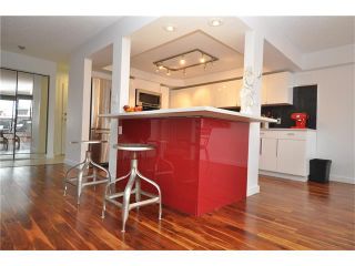 Photo 3: 402 929 18 Avenue SW in Calgary: Lower Mount Royal Condo for sale : MLS®# C4044007
