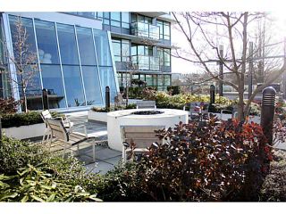 Photo 4: 506 2507 MAPLE Street in Vancouver: Kitsilano Condo for sale in "Pinnacle" (Vancouver West)  : MLS®# V1040179