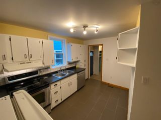 Photo 3: 2616 Fuller Terrace in Halifax: 1-Halifax Central Multi-Family for sale (Halifax-Dartmouth)  : MLS®# 202322139