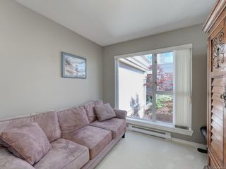 Photo 17: 124 75 Songhees Rd in Victoria: VW Songhees Townhouse for sale (Victoria West)  : MLS®# 960939