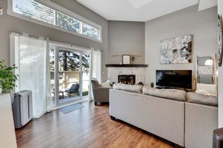 Photo 10: 52 Glamis Gardens SW in Calgary: Glamorgan Row/Townhouse for sale : MLS®# A1210536