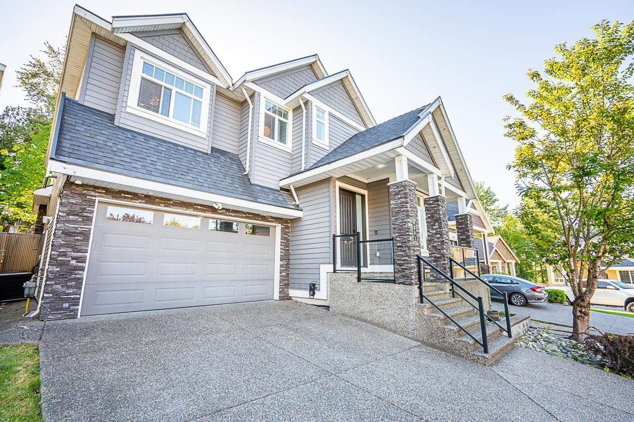 Main Photo: 6281 148A Street in Surrey: Sullivan Station House for sale : MLS®# R2780002