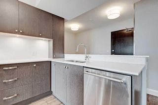 Photo 8: 2305 930 6 Avenue SW in Calgary: Downtown Commercial Core Apartment for sale : MLS®# A2128099