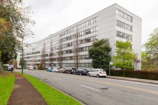 Photo 28: 818 1445 MARPOLE Avenue in Vancouver: Fairview VW Condo for sale in "Hycroft Towers" (Vancouver West)  : MLS®# R2646285