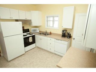 Photo 6: 55 Berrydale Avenue in WINNIPEG: St Vital Residential for sale (South East Winnipeg)  : MLS®# 1303750