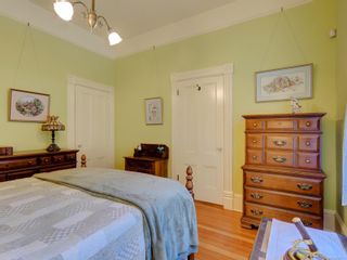 Photo 17: 403 Simcoe St in Victoria: Vi James Bay House for sale : MLS®# 887183